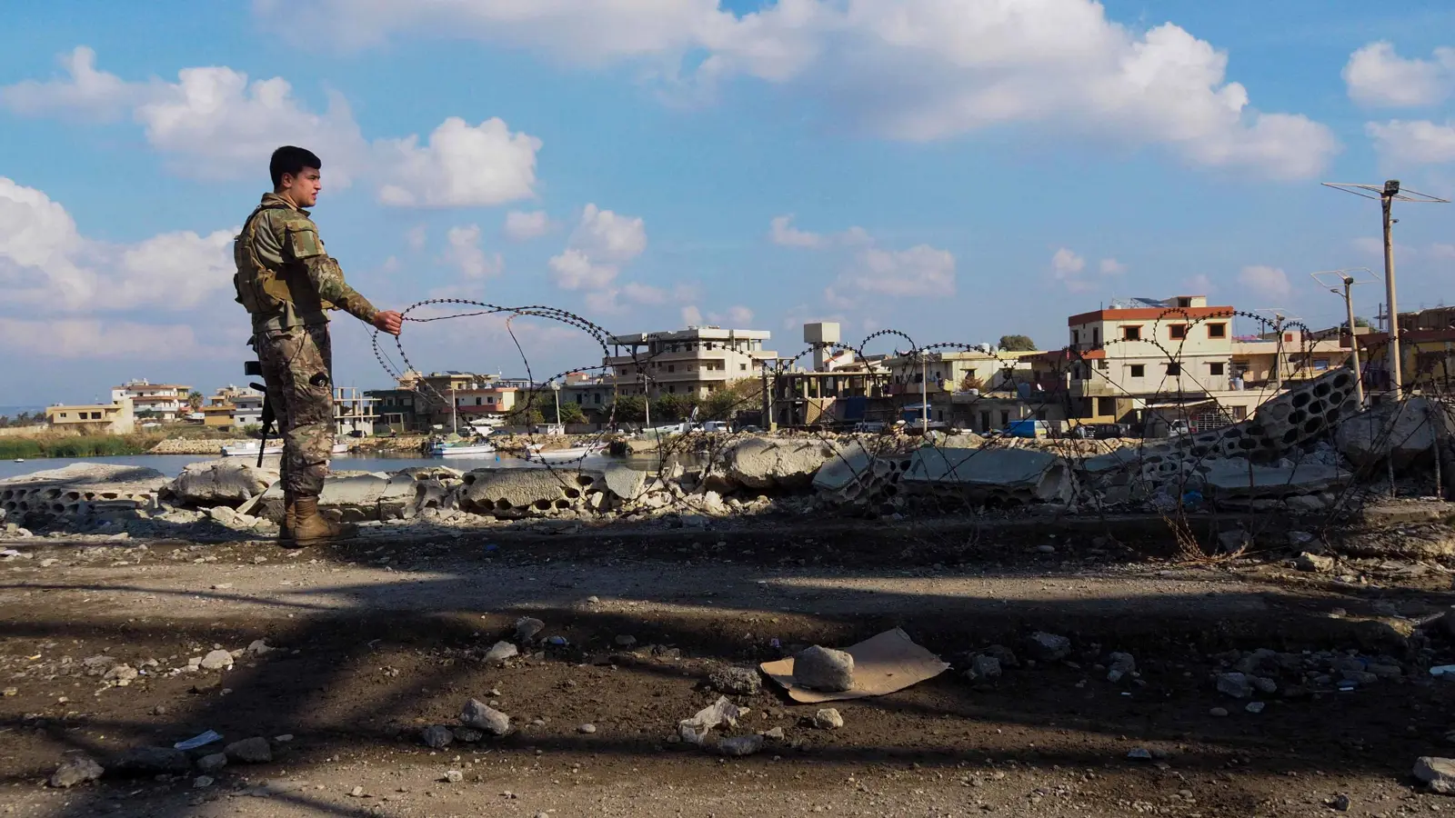 سياسية وأمنية.. تعقيدات تؤجل ترسيم الحدود اللبنانية السورية