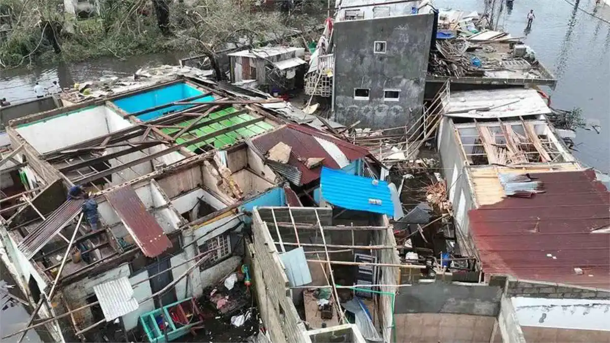 إعصار "جيزاني" يقتل العشرات ويخلف دمارا واسعا في مدغشقر (فيديو)