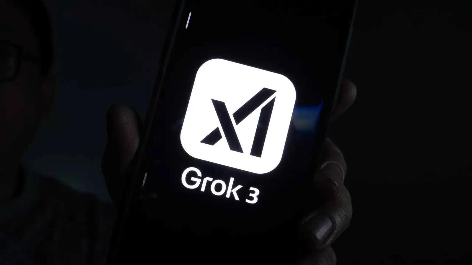 بسبب "صور حميمية مزيفة".. أوروبا تفتح تحقيقاً ضد غروك وإكس