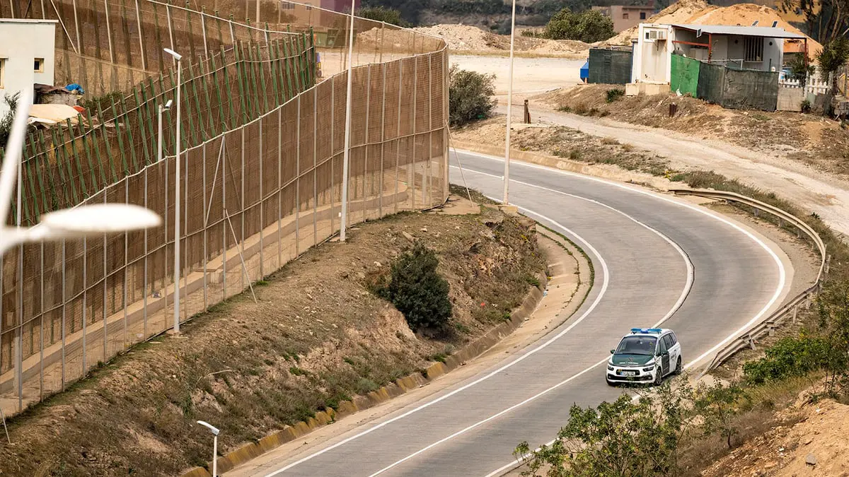 مقتل 18 مهاجرًا لدى محاولتهم العبور من المغرب لجيب مليلية الخاضع لإسبانيا