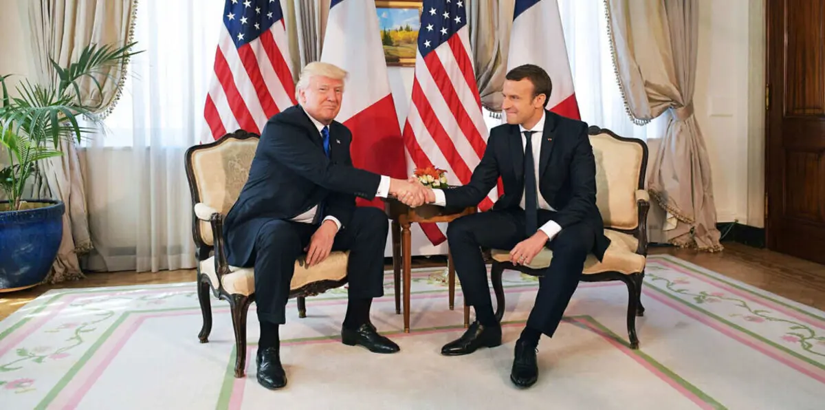 بعد تبادل الانتقادات.. ماكرون يلجأ لدبلوماسية ناعمة لكسب ود ترامب