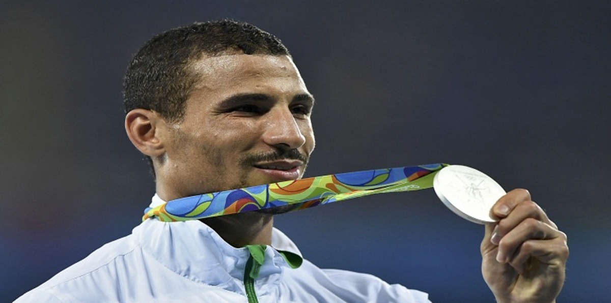 مخلوفي يرفض العودة مع بعثة الجزائر من ريو