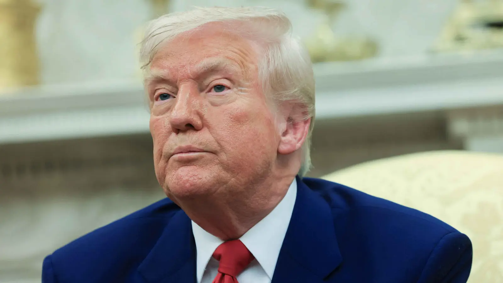 ينتظرها "خطر كبير".. ترامب يحذر إيران من فشل المحادثات المباشرة