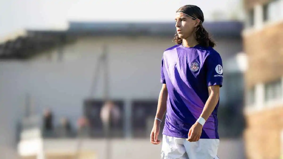 داريس زيما ينضم إلى منتخب الجزائر تحت 20 عامًا