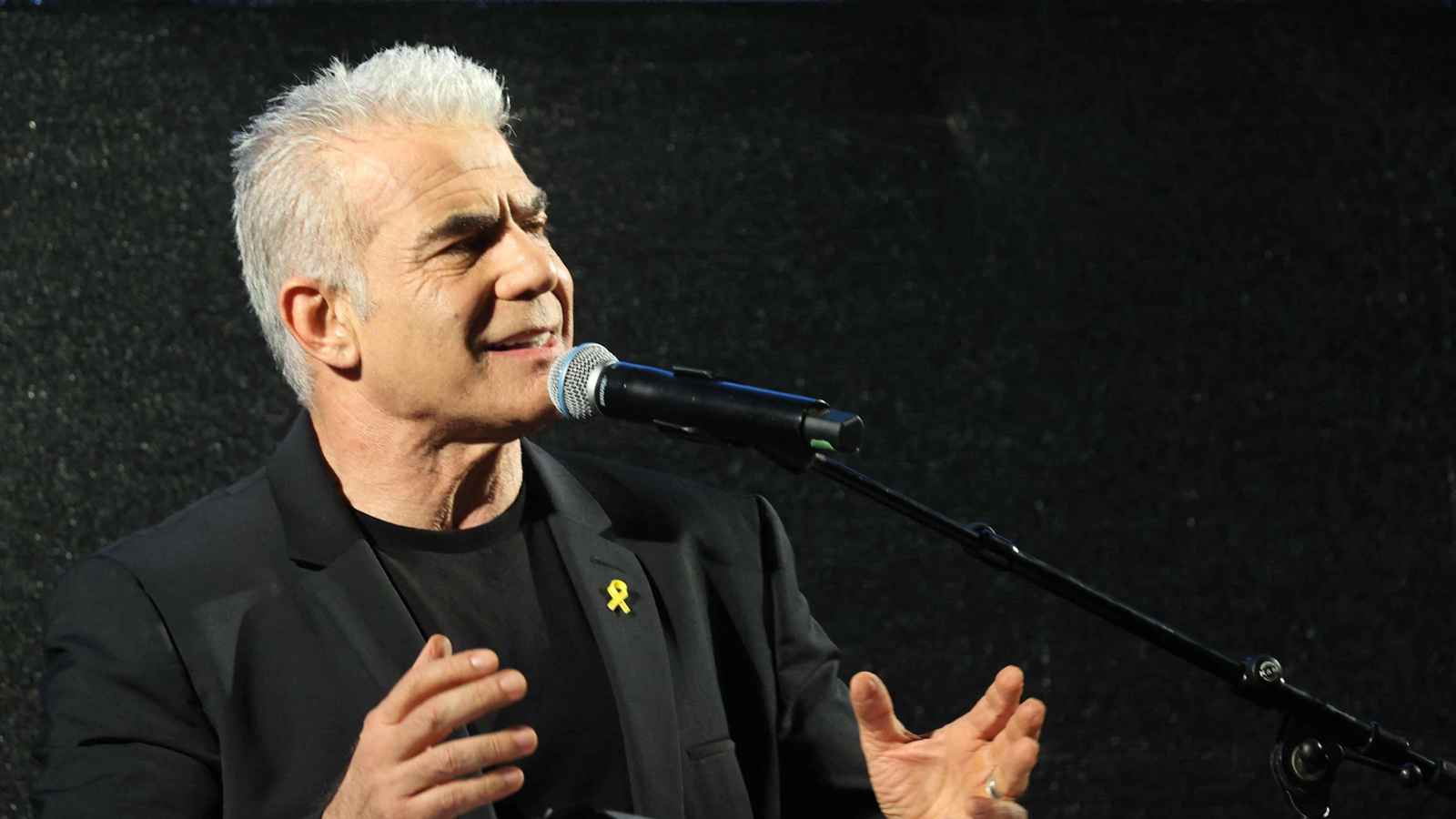 لابيد: محادثات حماس وواشنطن تمثل "فشلا مخزيا" لنتنياهو