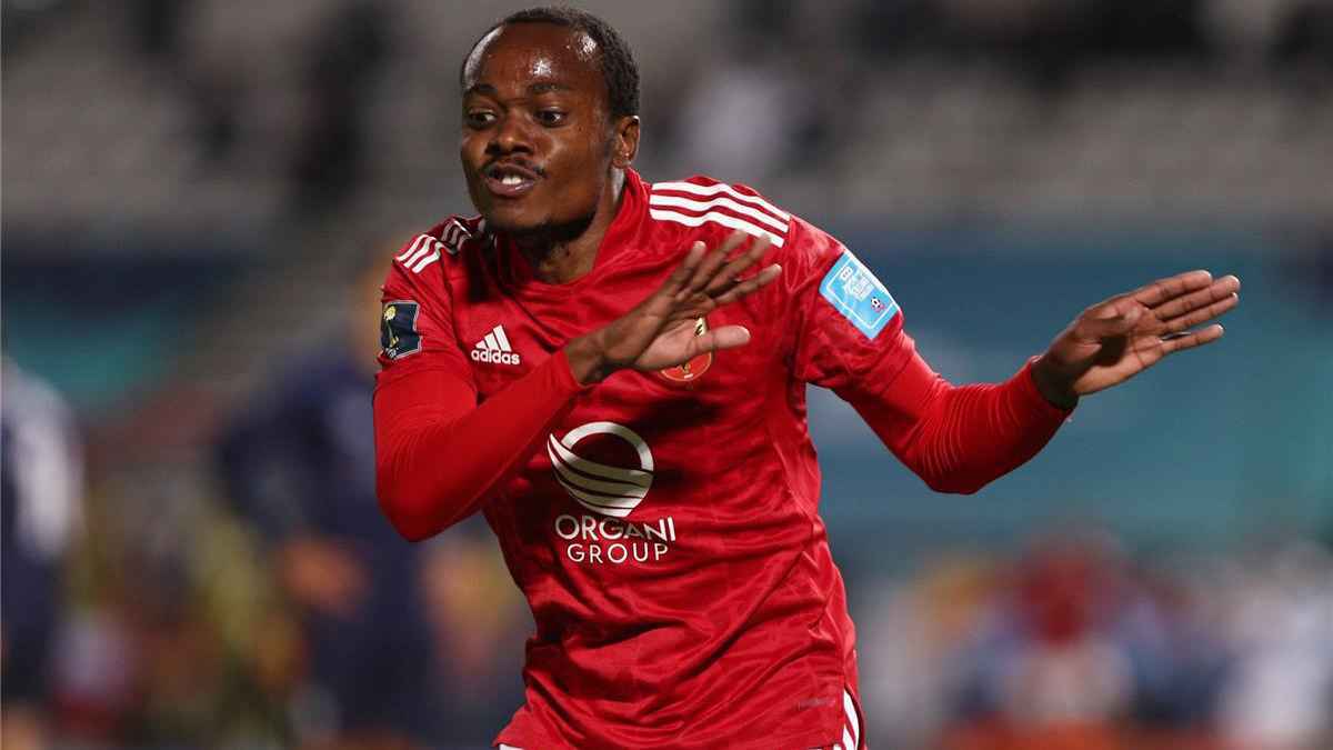 رسميًا.. بيرسي تاو يرحل إلى الدوري القطري