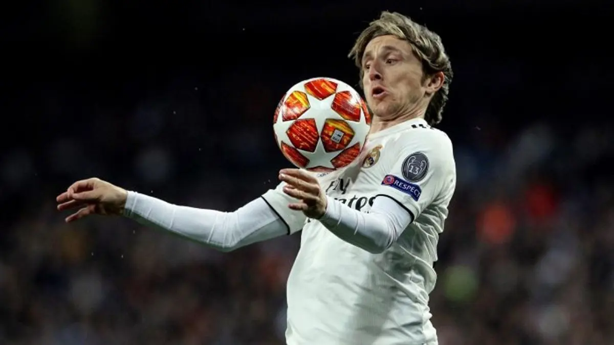 تطورات ميركاتو الأندية الأوروبية: حرب الصفقات تشتعل بين يوفنتوس وإنتر.. وغموض مستقبل مودريتش