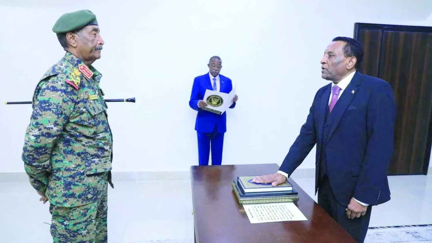 صراع النفوذ بين البرهان والميليشيات يهدد بوأد حكومة بورتسودان قبل تشكيلها