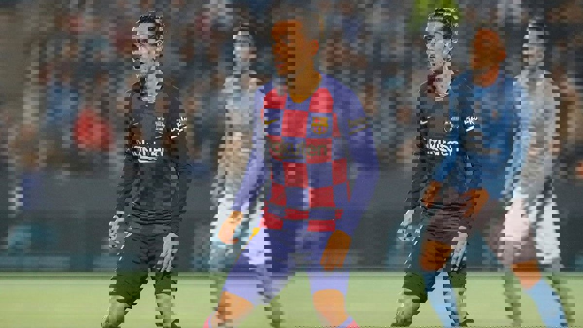 "عمولة غريزمان" تفتح الباب أمام أزمة جديدة للرئيس بارتوميو في نادي برشلونة