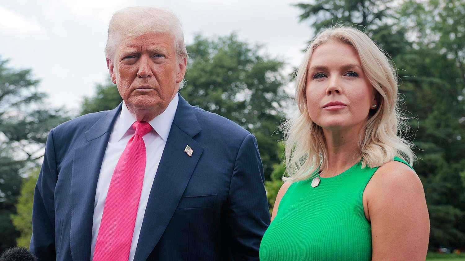 "متغزلاً بجمالها".. ترامب يثير الجدل بمديحه لمتحدثة البيت الأبيض (فيديو)