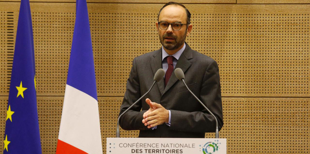 رئيس الوزراء الفرنسي: داعش عدو باريس وليس دمشق