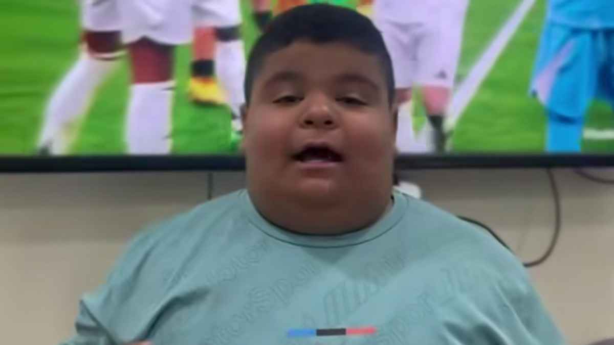 "آخر فنجان قهوة".. من هو الطفل الخليجي الذي أذهل الجميع بفيديو مودريتش؟