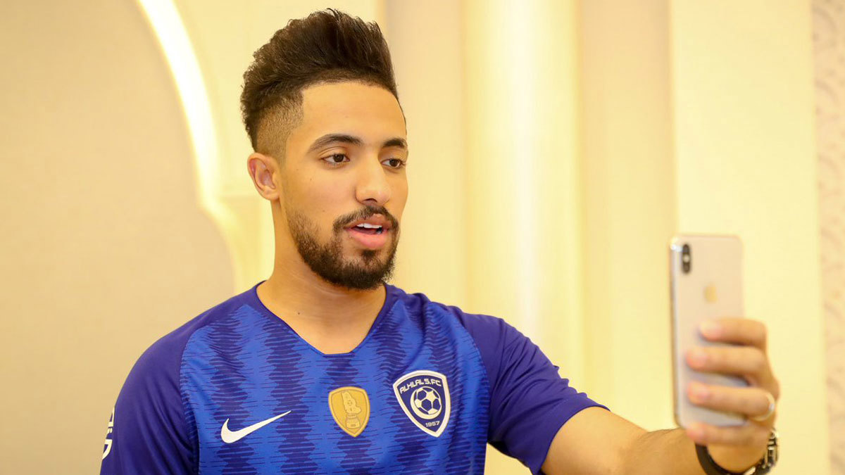 هتان باهبري لاعب نادي الهلال السعودي يوضح حقيقة تصريحاته عن محاولة اختطافه من منزله