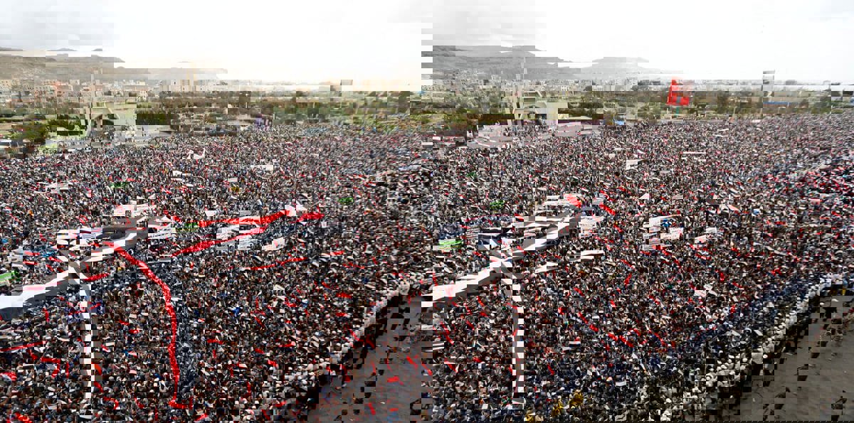 جماعة الحوثي تحشد بكل طاقتها لكسر رمزية صالح في صنعاء