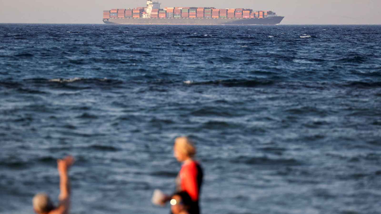 بوادر انتعاش لحركة الملاحة في خليج عدن والبحر الأحمر