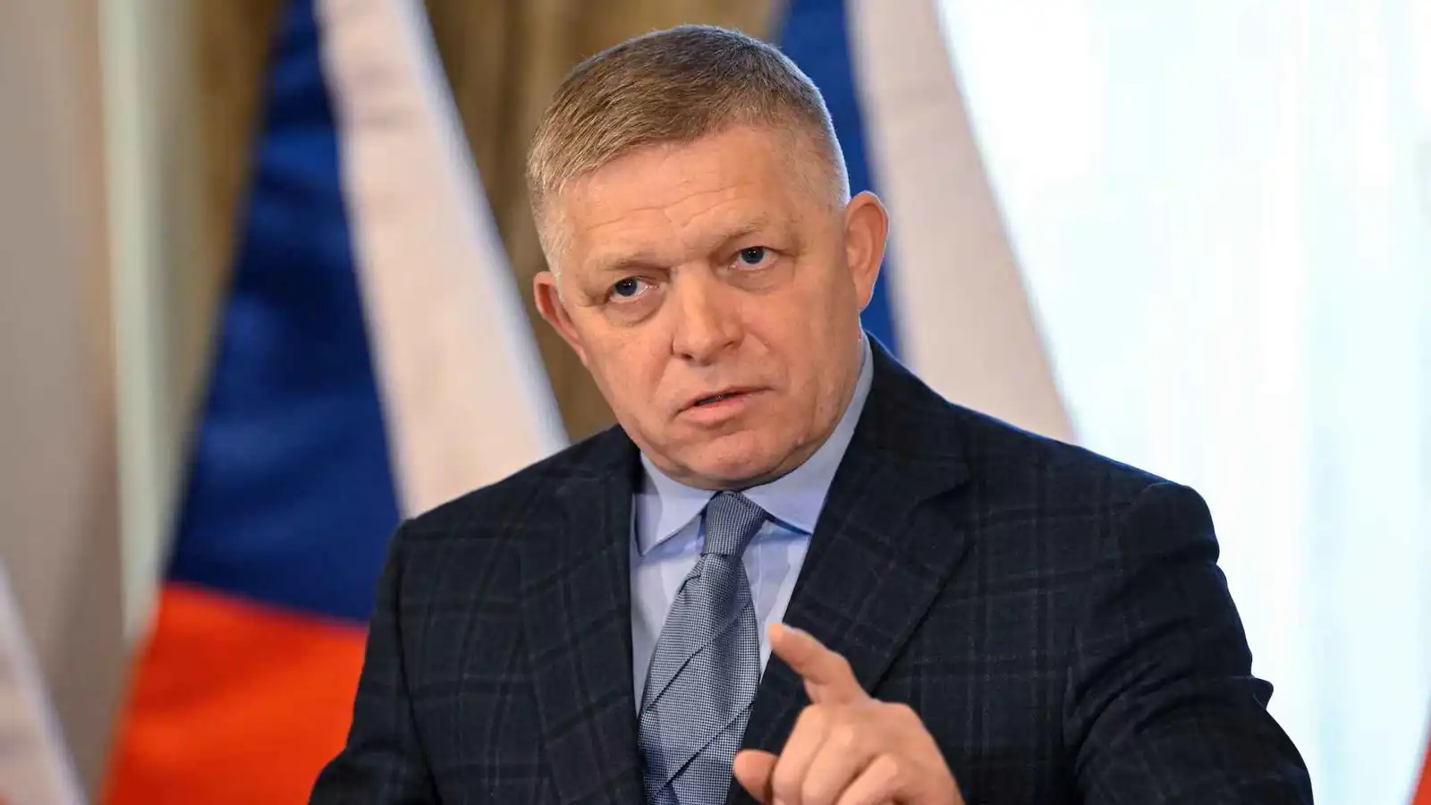 سلوفاكيا تعلن وقف إمدادات الكهرباء الطارئة لأوكرانيا