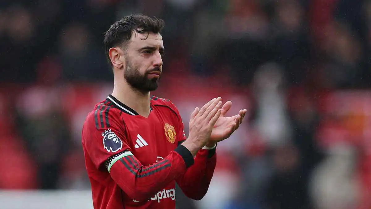 سر حضور برونو فيرنانديز مواجهة في دوري الدرجة الثانية البرتغالي (فيديو)