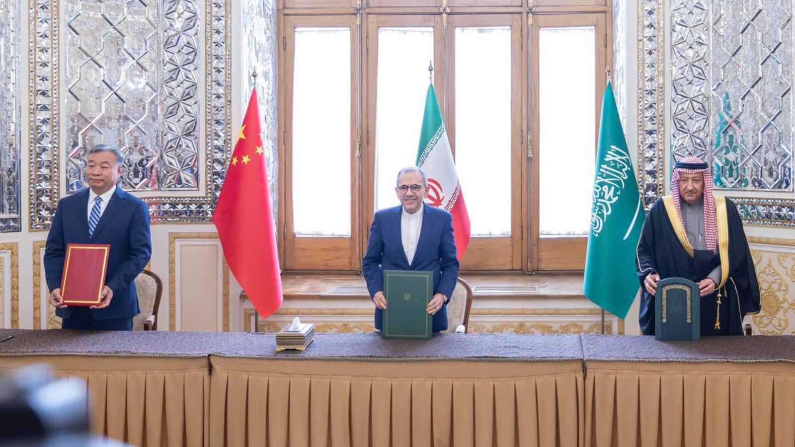 السعودية وإيران تؤكدان في اجتماع ثالث التزامهما باتفاق بكين