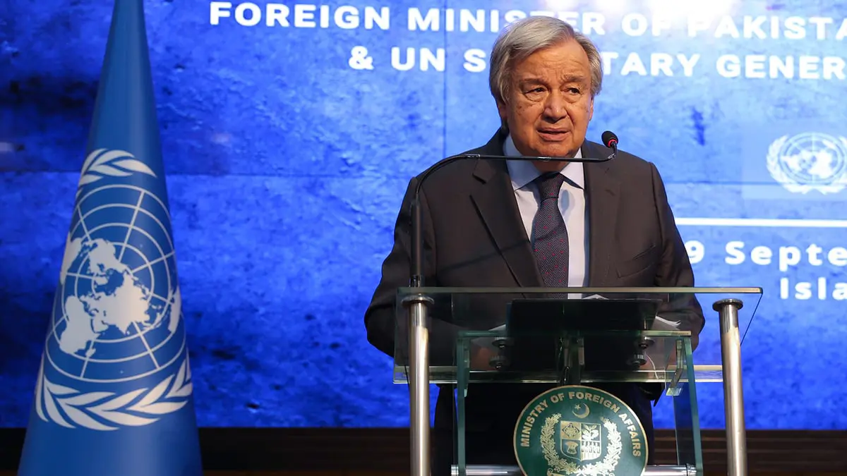 غوتيريش: العالم يدفع "الثمن المروع" للطاقة الأحفورية