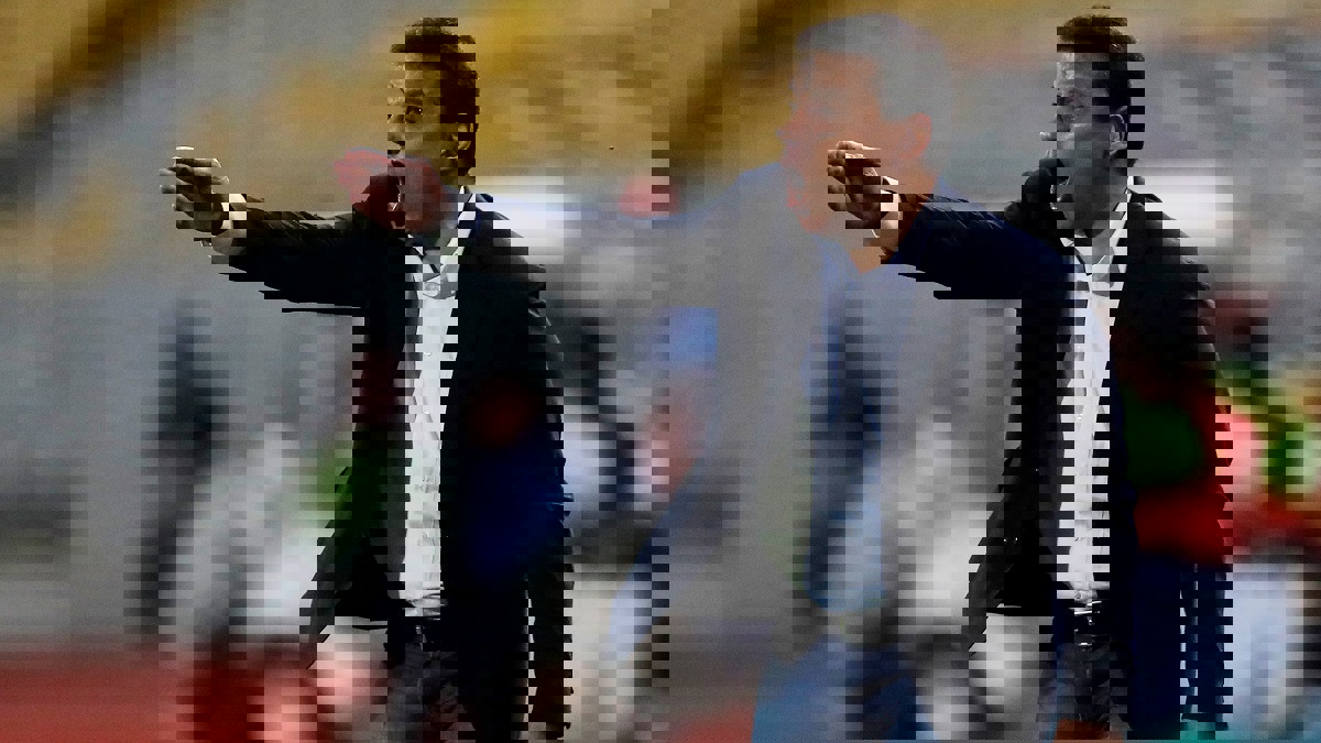 الاتحاد المصري يهدد حسام البدري بالإقالة