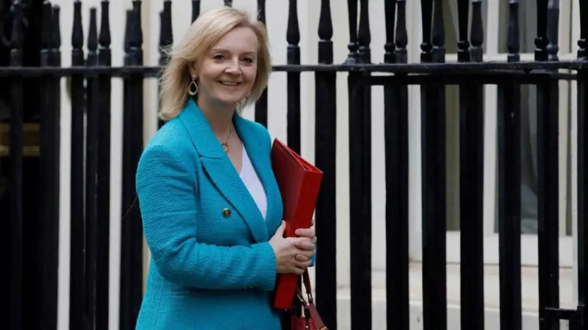 بريطانيا محذرة روسيا من غزو أوكرانيا: نعمل على فرض عقوبات ذات تأثير بالغ