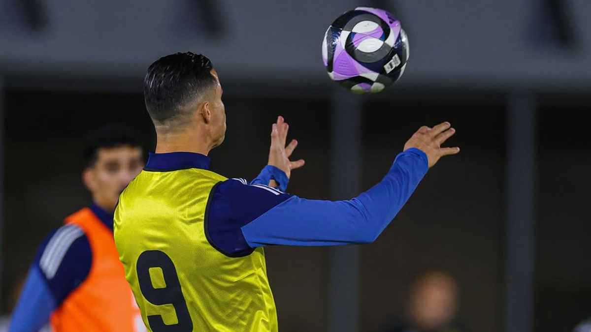 كم كسب كريستيانو رونالدو من عقده الجديد مع "نايكي"؟ 