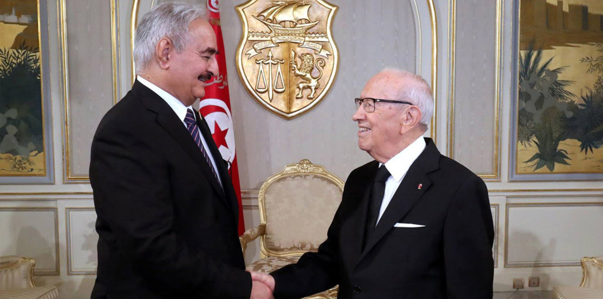 مصادر أمنية: حفتر حذّر السبسي من مخطط إرهابي خطير يستهدف تونس