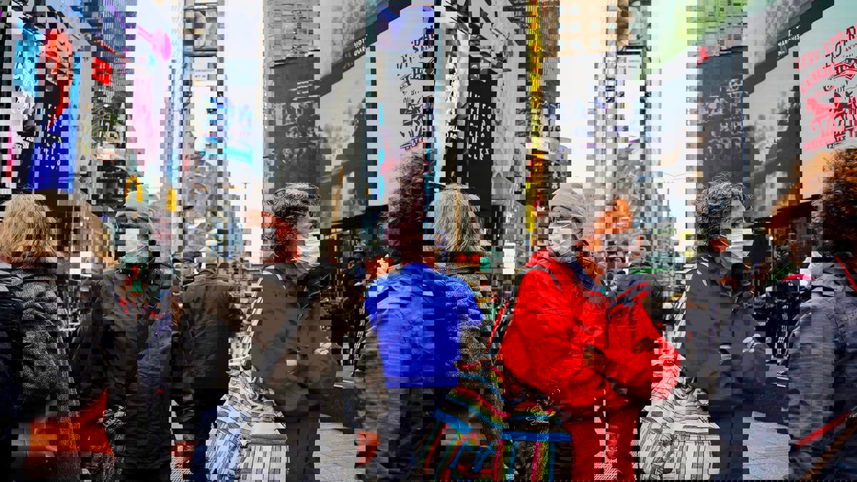 ولاية نيويورك تلغي إلزامية وضع الكمامة في الأماكن المغلقة