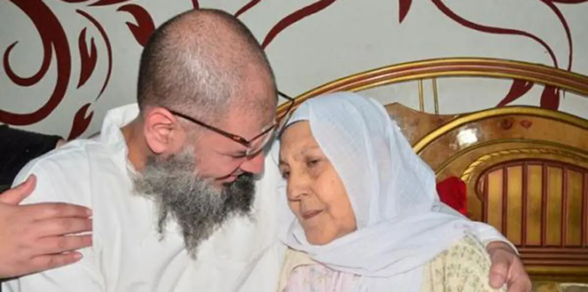 مصر.. الإفراج مؤقتاً عن سجين إسلامي لزيارة والدته