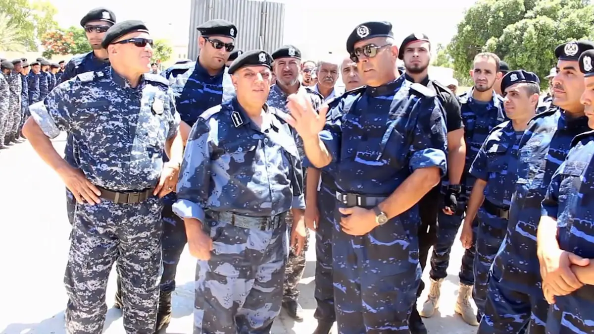 عميد ليبي سابق: مليشيا تابعة لحكومة الوفاق تعيق محاربة الجريمة في البلاد