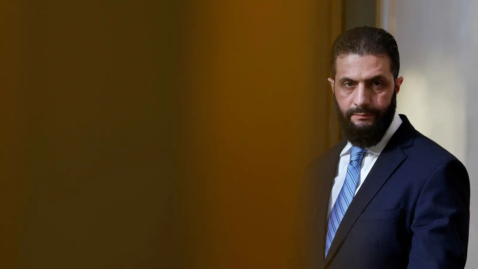 لا اتصالات أو لقاءات.. ما سر العلاقة الغامضة بين تونس وحكومة دمشق؟