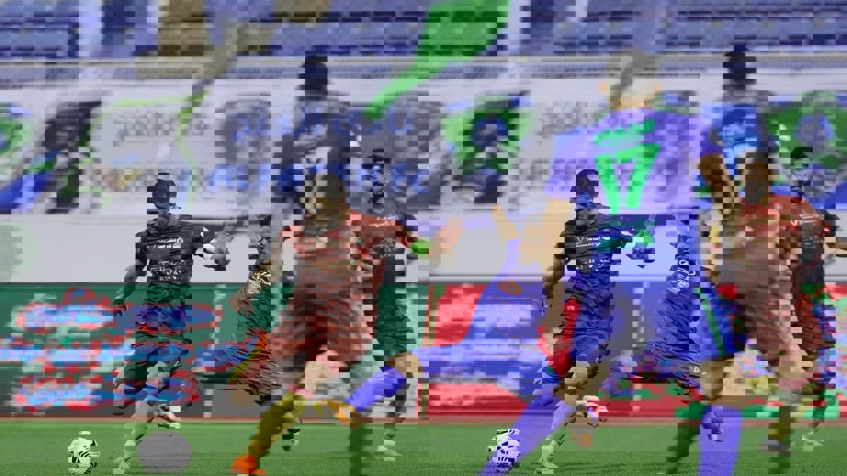 ترتيب الدوري السعودي بعد فوز الهلال على العين وتعادل النصر أمام الفتح