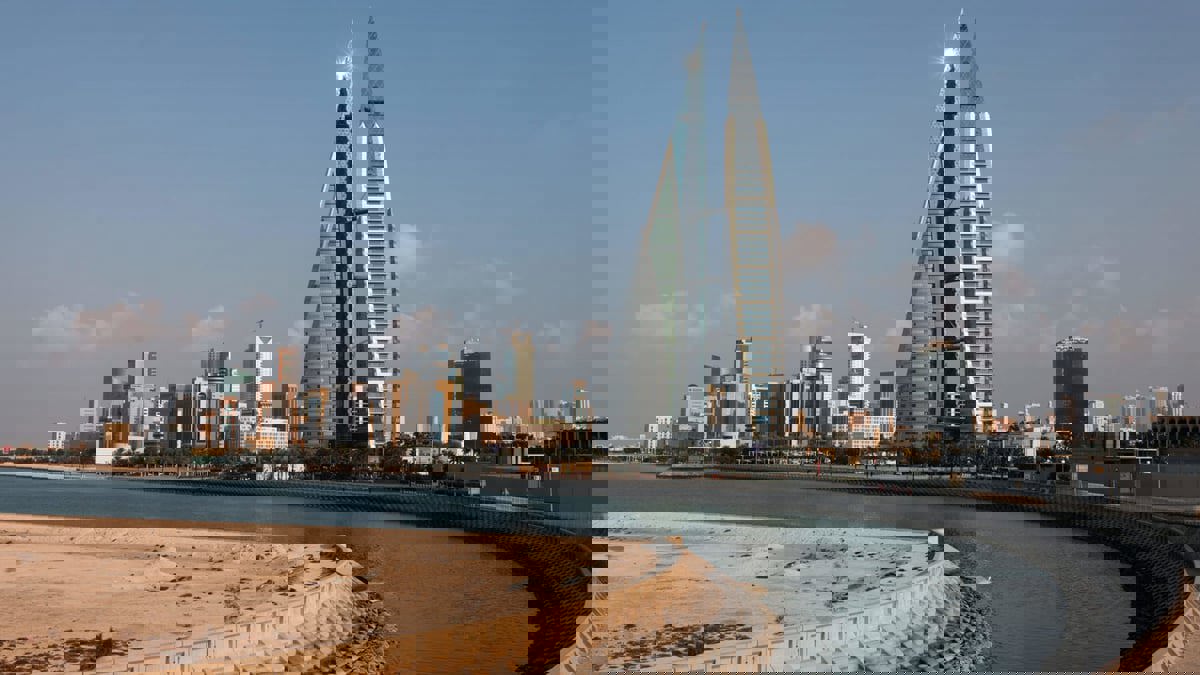 البحرين تتيح "إقامة ذهبية دائمة" لجذب المستثمرين والموهوبين‎‎