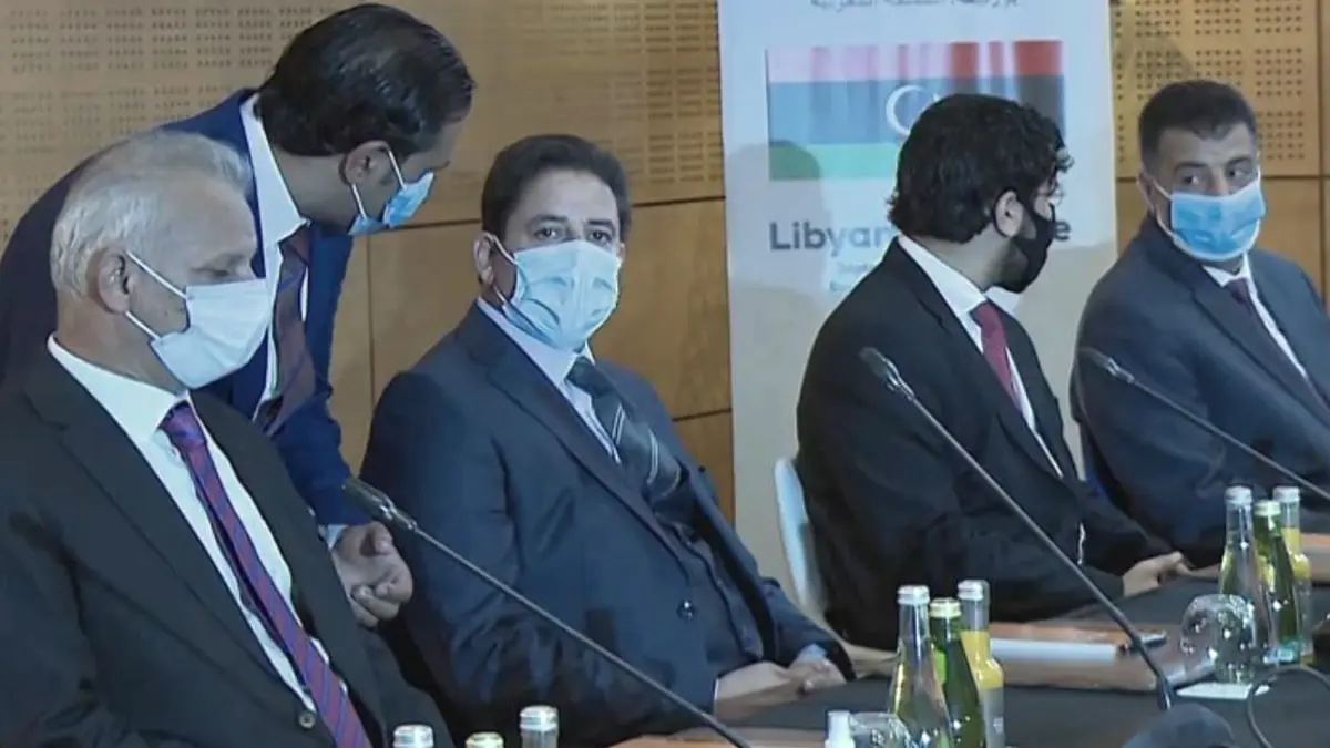 القاهرة.. طرفا الحوار الليبي يتفقان على إنهاء المرحلة الانتقالية