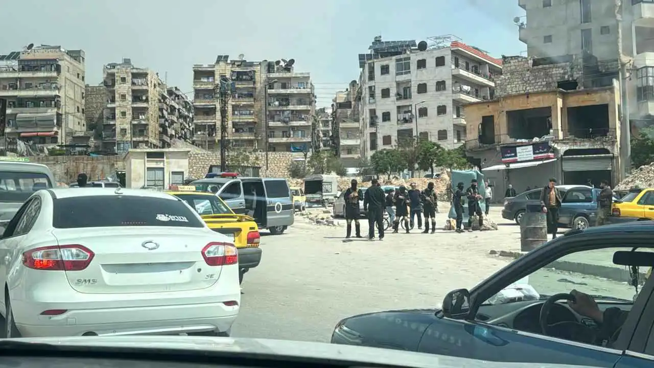 بعد جبلة.. انتشار كثيف لقوات دمشق في الأشرفية والشيخ مقصود