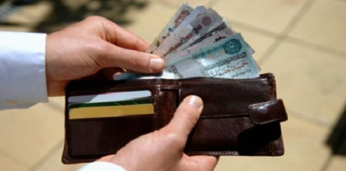 مصر تصدر تعديلات خفض الحد الأقصى لضريبة الدخل إلى 22.5% خلال أسبوعين