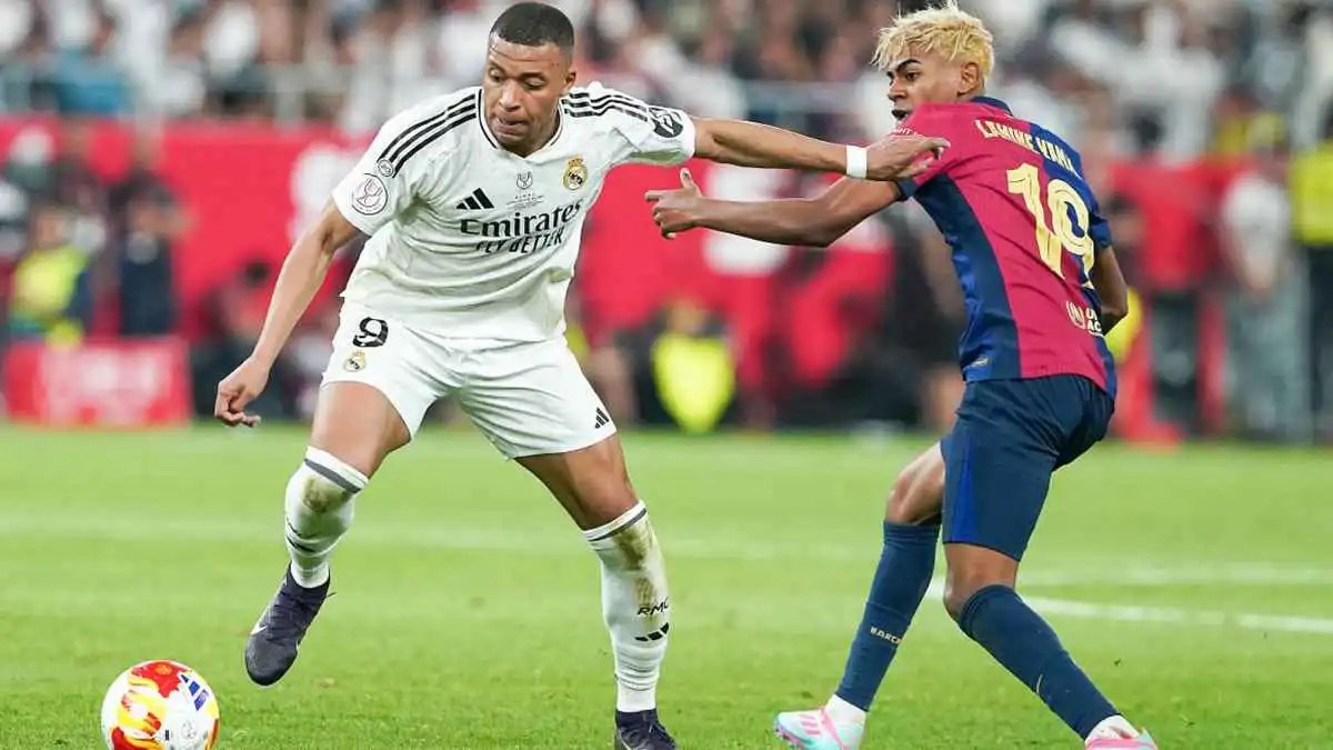 لامين يامال أم مبابي.. من سيفوز بالكرة الذهبية 2026؟