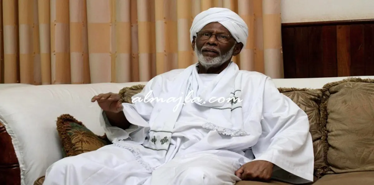 السودان... نجل الترابي ينفي وفاة والده في قطر