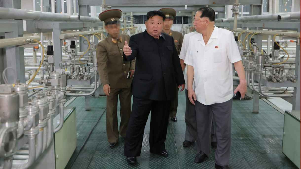 للمرة الأولى.. كوريا الشمالية تكشف عن منشأة لتخصيب اليورانيوم (صور)
