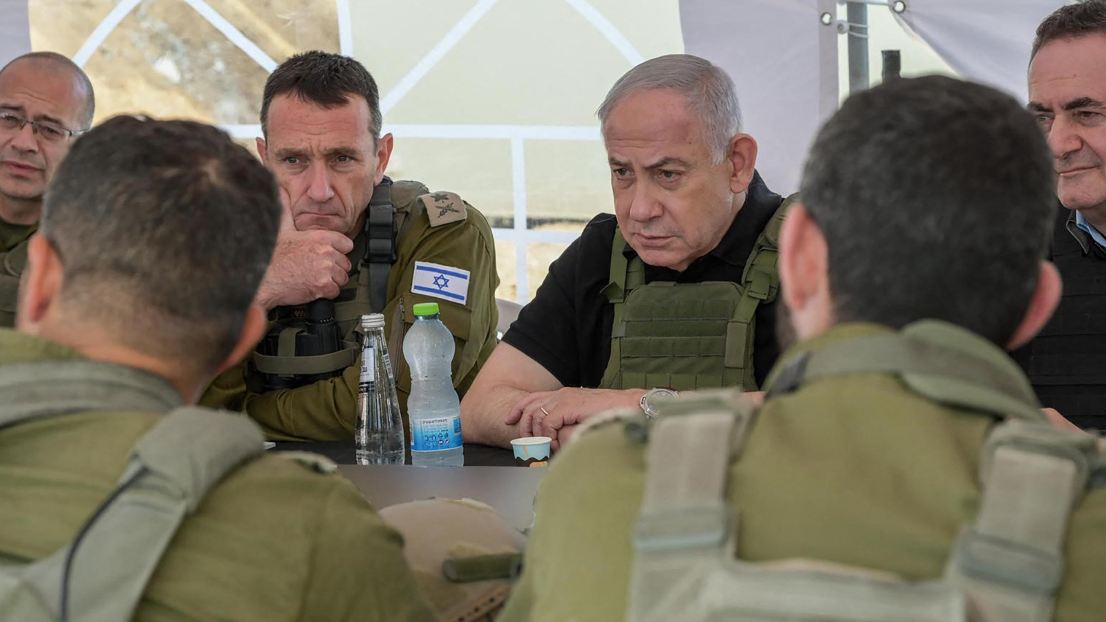 بعد كسر "حلقة النار" القريبة.. كيف ستتعامل إسرائيل مع أذرع إيران البعيدة؟