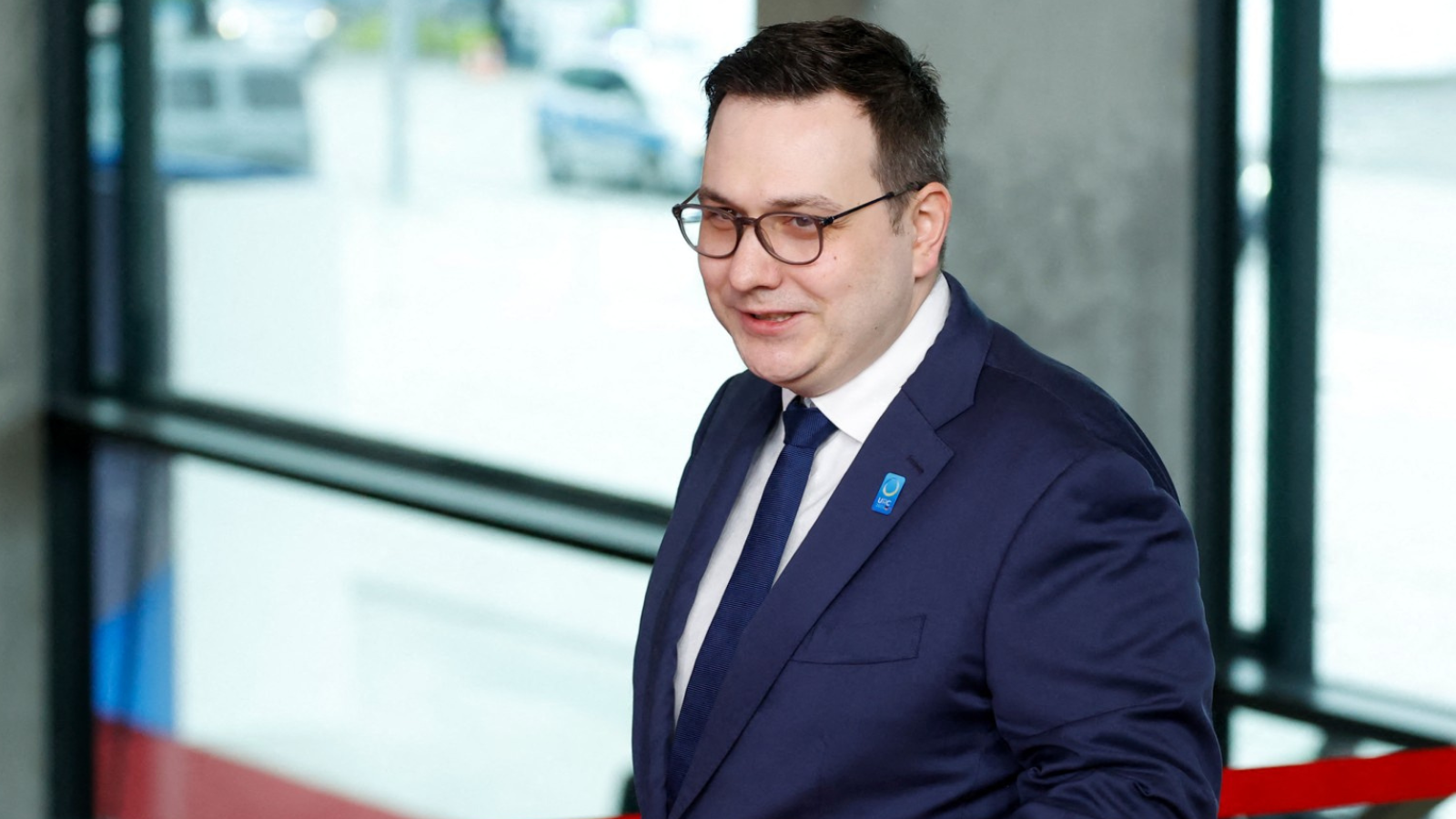 "التشيك" تعيد فتح سفارتها في دمشق لمساعدة الولايات المتحدة