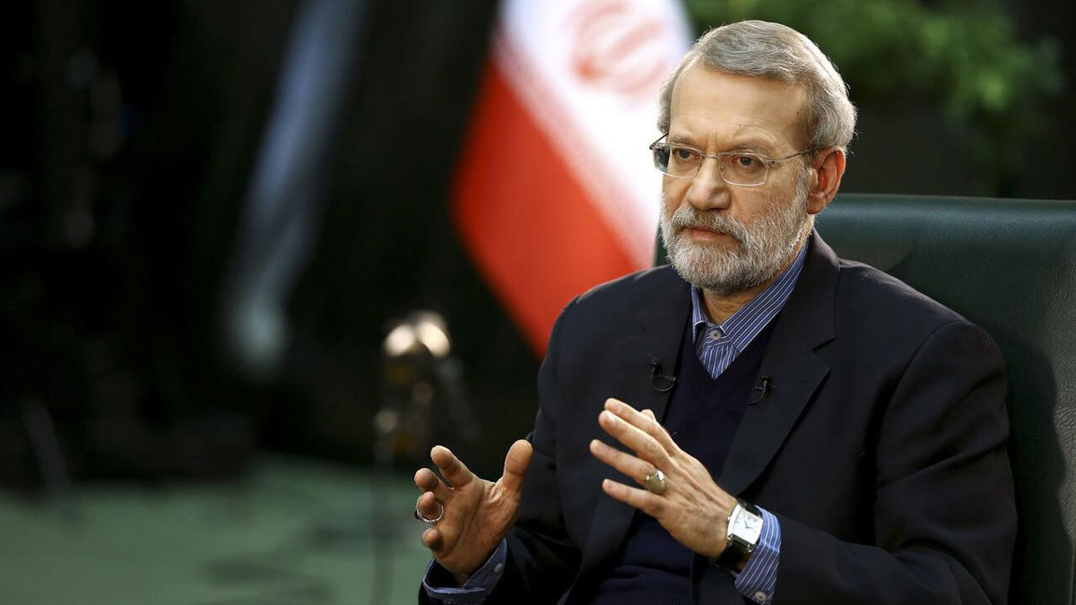 علي لاريجاني يطلب تفسيرا لاستبعاده من انتخابات الرئاسة الإيرانية