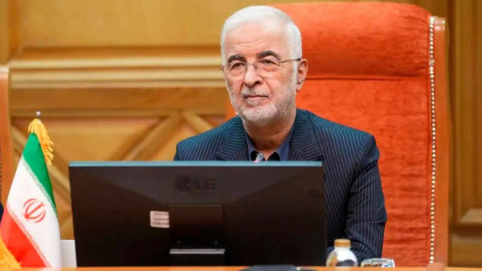 "أزمة بقاء".. تحذيرات إيرانية من تراجع عدد السكان إلى النصف بحلول 2100