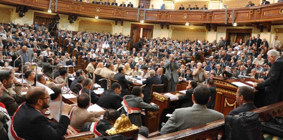 صدام جديد بين الحكومة المصرية والبرلمان بسبب "بيع الجنسية"