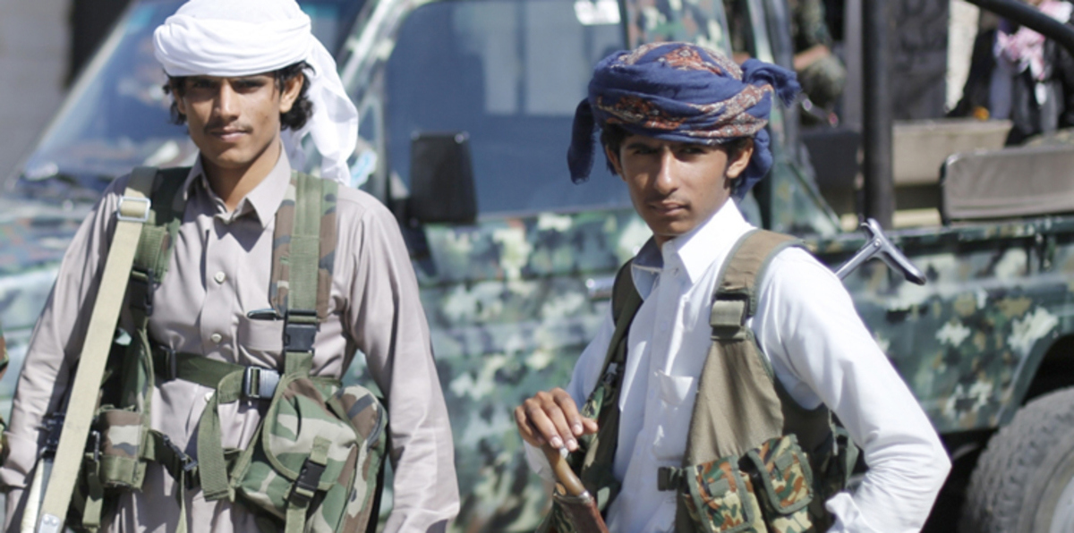 تجنيد الحوثيين لأطفال اليمن.. اغتيال لبراءتهم بحجة الدفاع عن الوطن