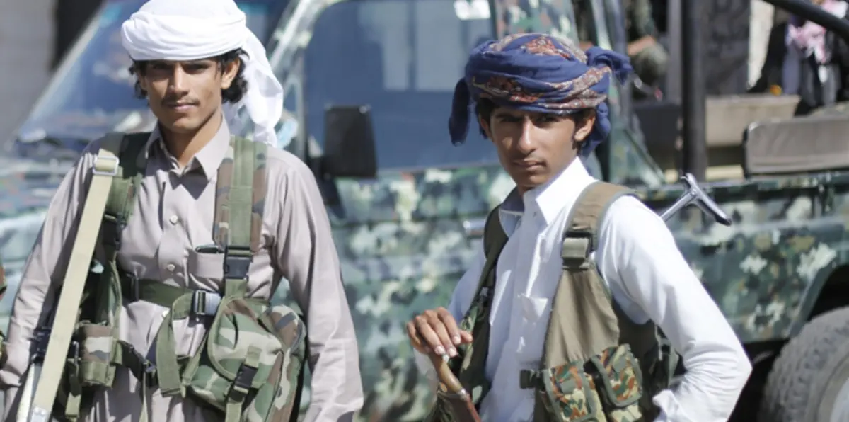 تجنيد الحوثيين لأطفال اليمن.. اغتيال لبراءتهم بحجة الدفاع عن الوطن