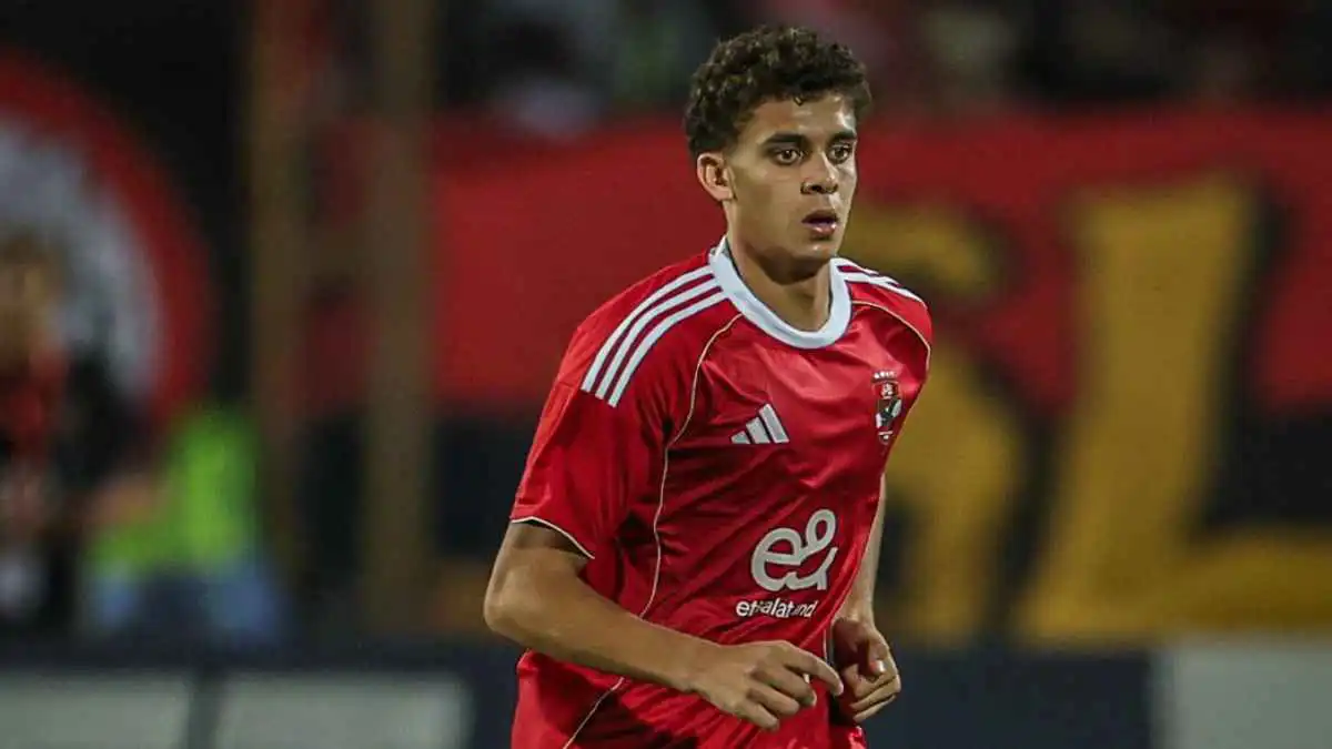 آخر تطورات اقتراب نجم الأهلي المصري من الانضمام لبرشلونة