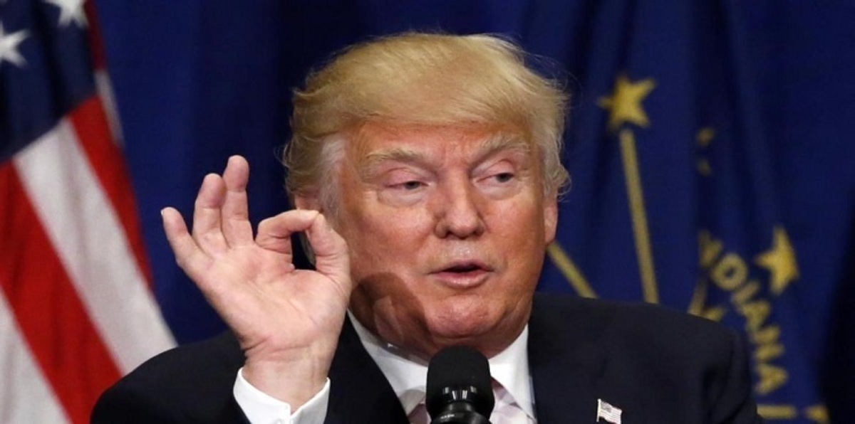 كيف اتخذ ترامب قرار حظر دخول رعايا الدول السبع؟