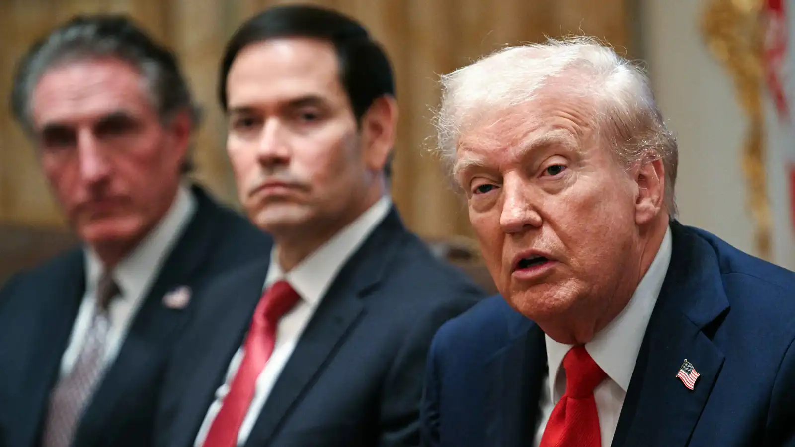 ترامب: نكثف الضغوط لإنهاء حرب أوكرانيا