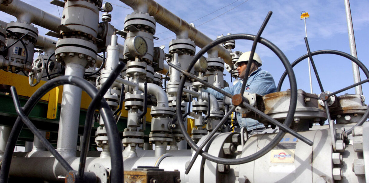 "أوبك": سوق النفط تستعيد توازنها بوتيرة أبطأ والإنتاج ارتفع